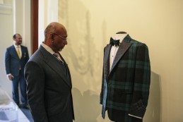 Event Party : WASHINGTON, DC - MAY 14: Andrew Ramroop (L) attends Savile Row Bespoke and America at the British Ambassador's Residence on May 14, 2015 in Washington, DC. (Photo by Greg Kahn/Getty Images for The British Embassy)