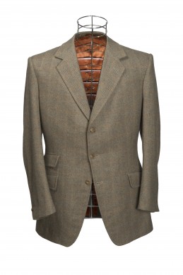 Clothing Shots : Savile Row and America- Dege & Skinner- Phitwell Shooting coat 2 -  anniversary tweed