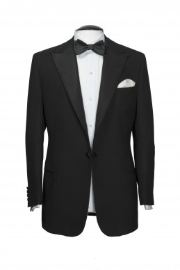 Clothing Shots : Savile Row and America- Huntsman- Oscar Greg - Dinner jacket